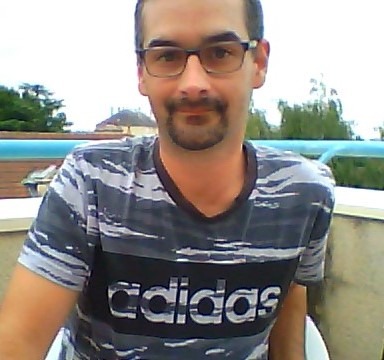 Profil de Abdenbi, 43 ans, baise suisse à Hölstein