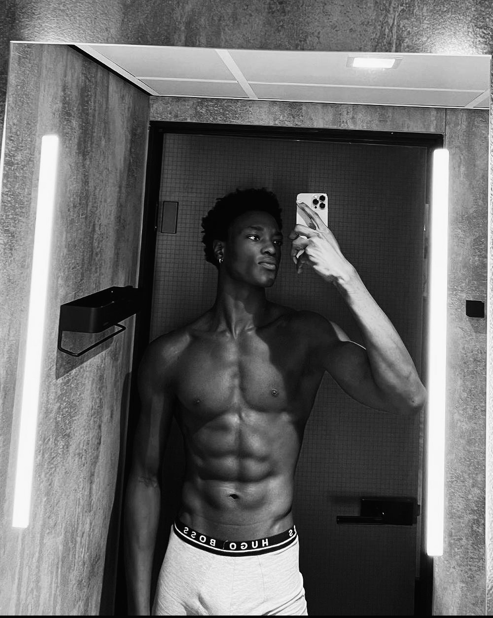 Profil de Kelan, 27 ans, baise suisse à Campascio