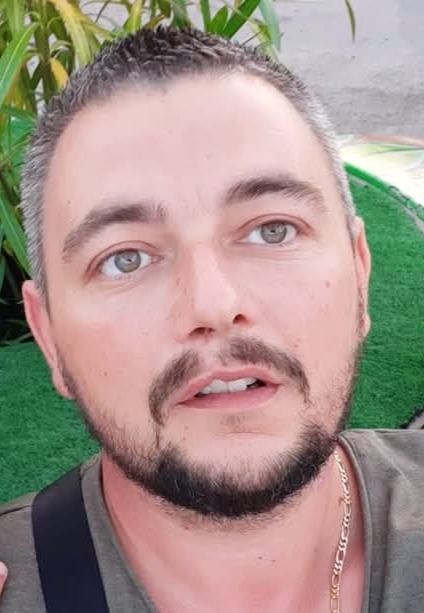 Profil de Abd-allah, 42 ans, baise suisse à Chéserex