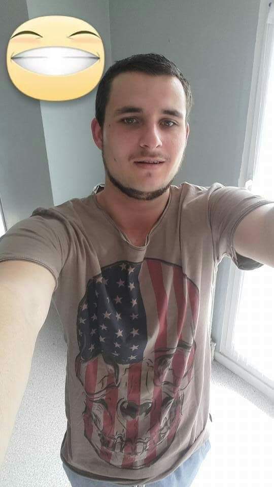Profil de Aymeric, 33 ans, baise suisse à Plons