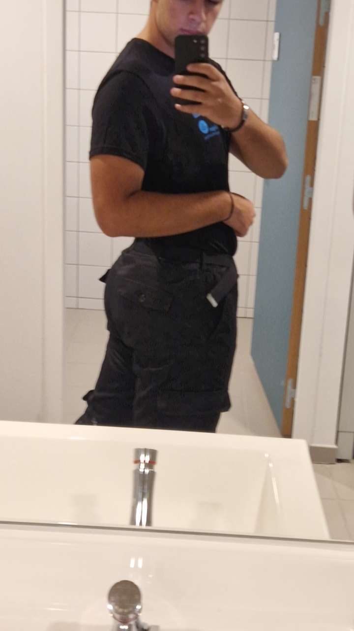 Profil de Kamardine, 22 ans, baise suisse à Oron-le-Châtel