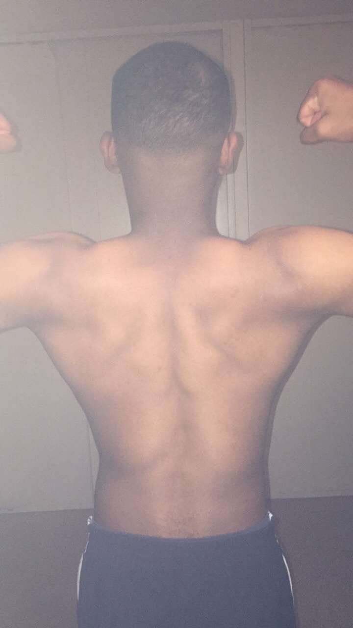Profil de Aaron, 20 ans, baise suisse à Kaltacker