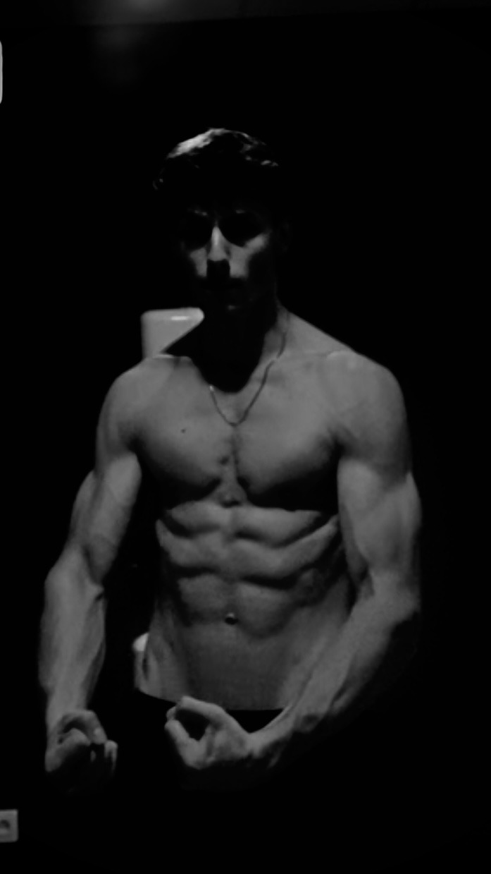 Profil de Finn, 21 ans, baise suisse à Schwarzenbach (Huttwil)