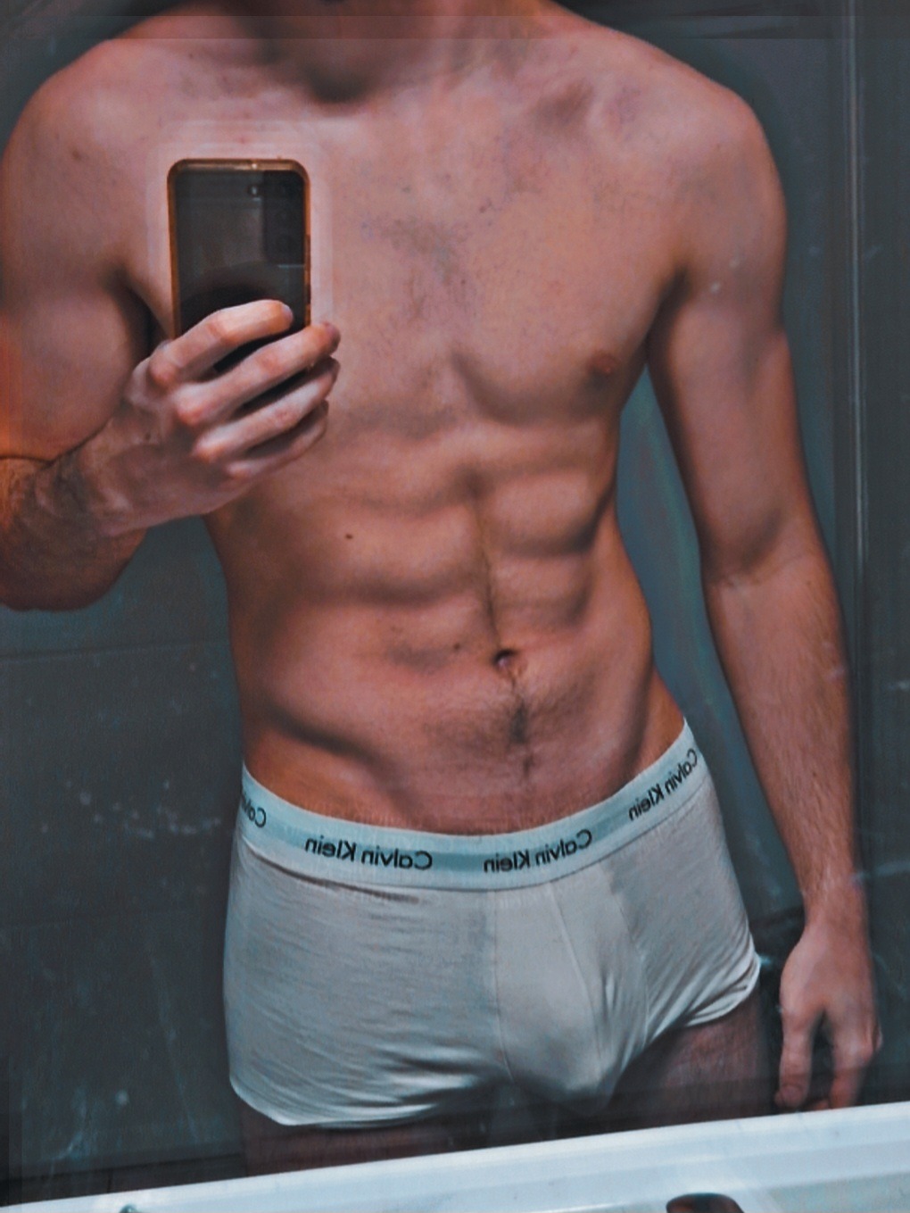 Profil de Mano, 23 ans, baise suisse à Heimisbach