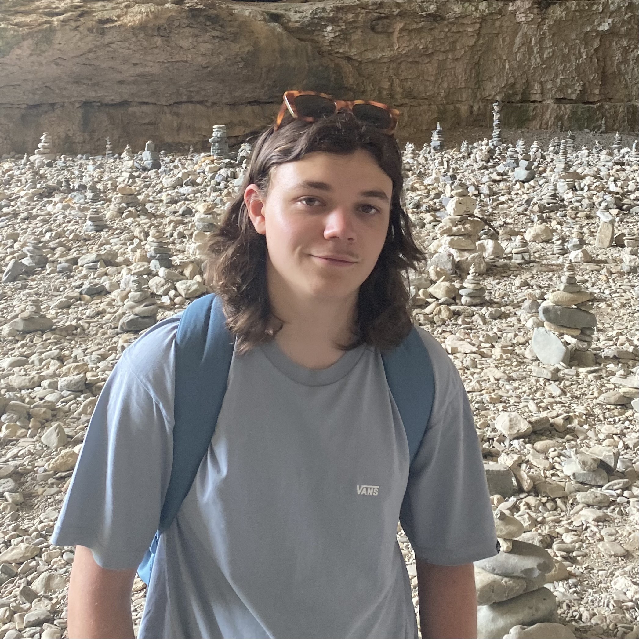 Profil de Akif, 21 ans, baise suisse à Courtion