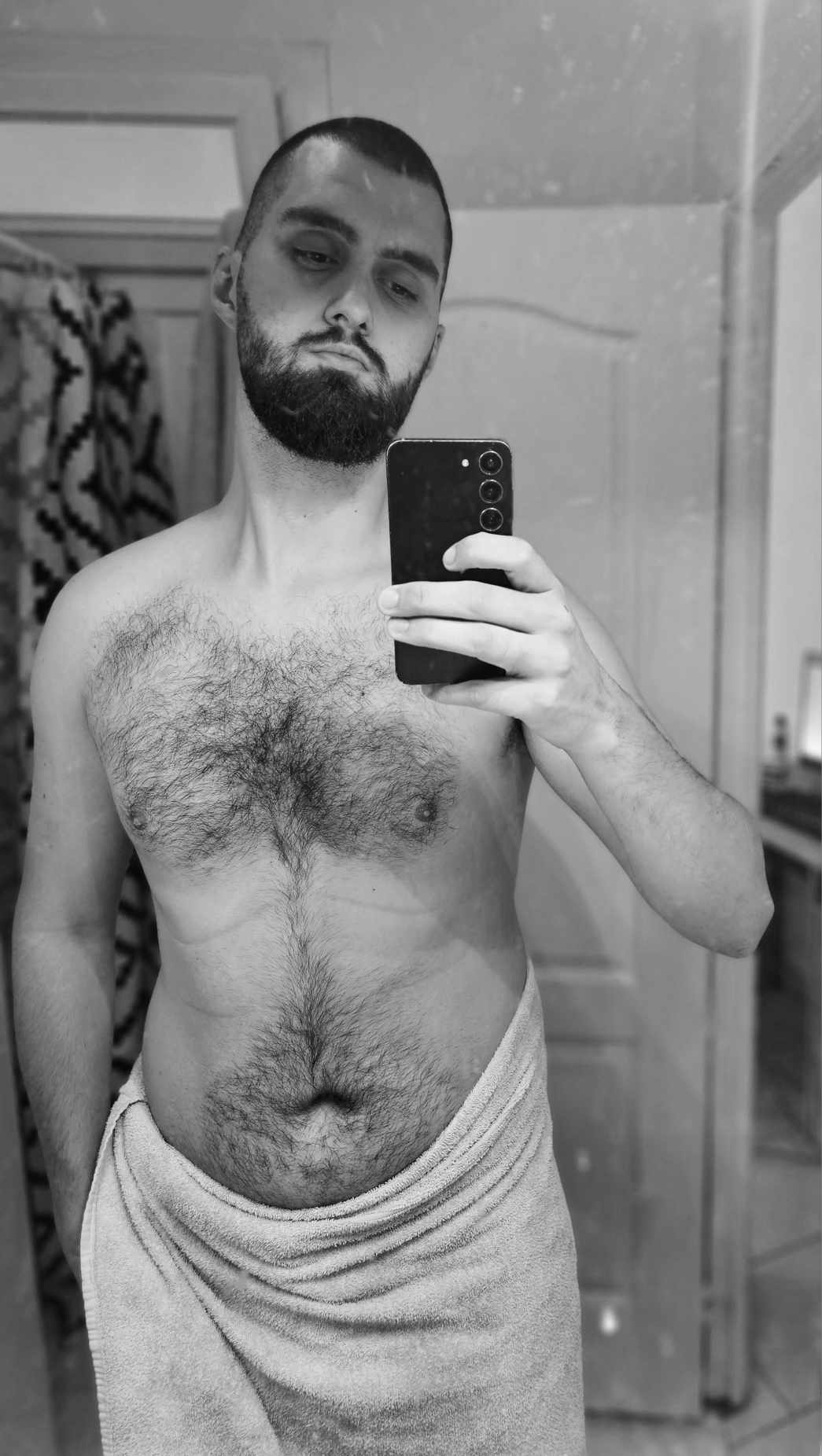 Profil de Ersoy, 29 ans, baise suisse à Fuldera