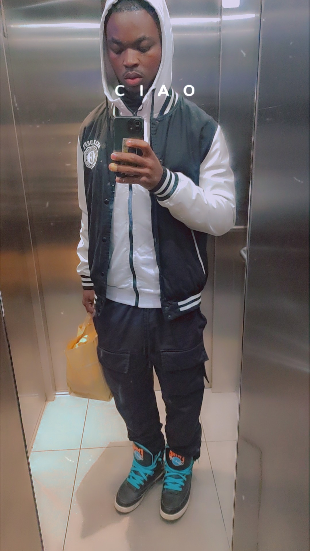 Profil de Mhedy, 22 ans, baise suisse à Buchs AG