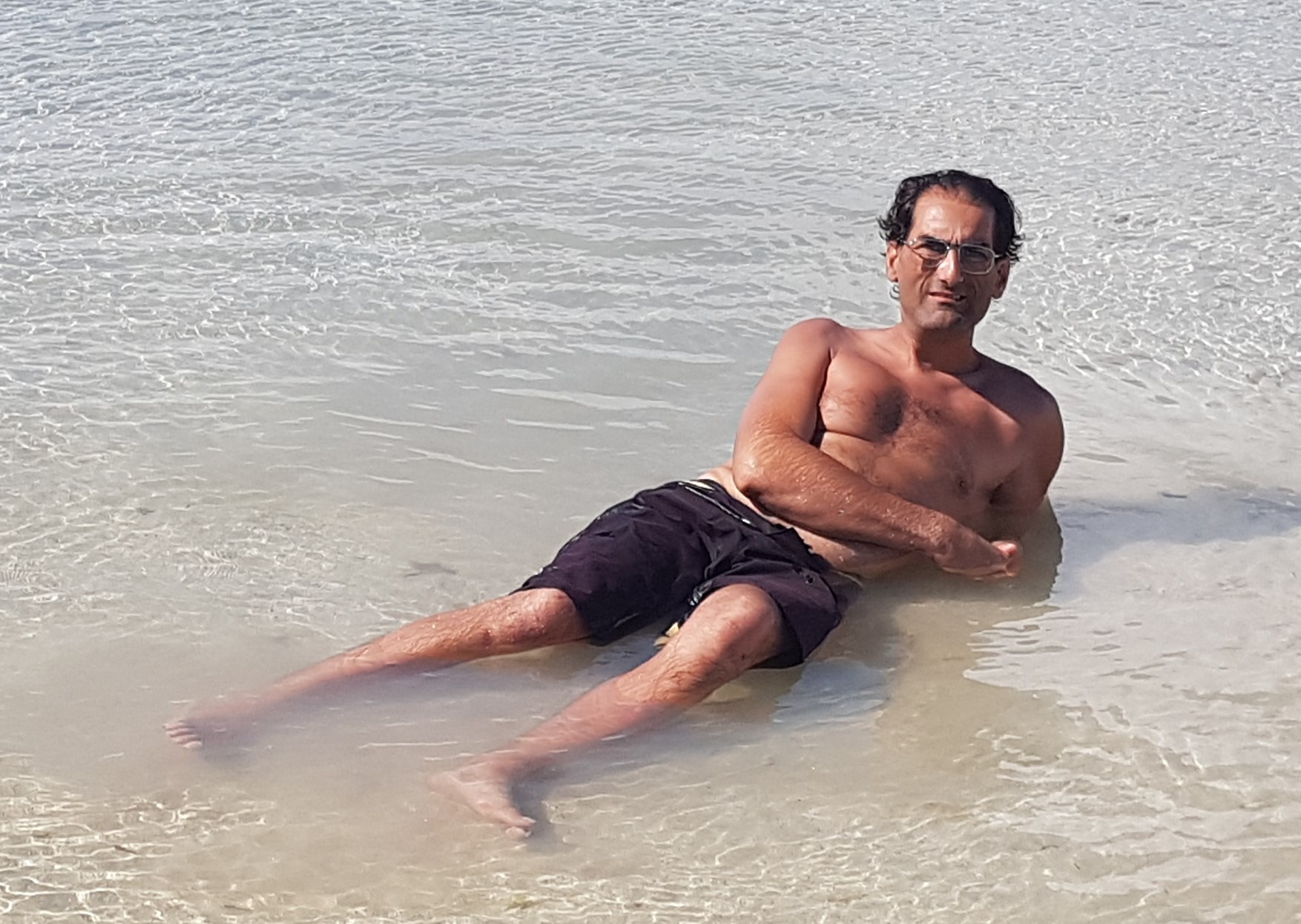 Profil de Farrel, 50 ans, baise suisse à Fajauna