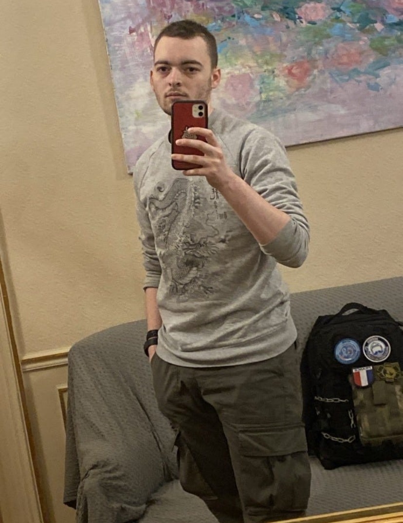 Profil de Hanafi, 24 ans, baise suisse à Litzirüti