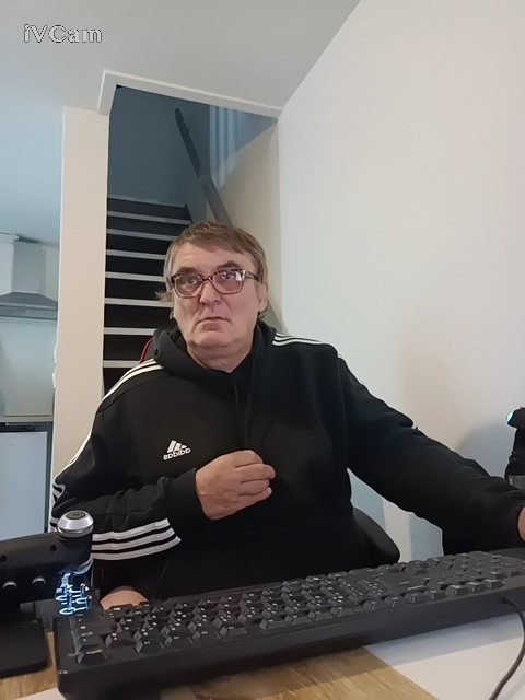 Profil de Esmael, 55 ans, baise suisse à Lüen