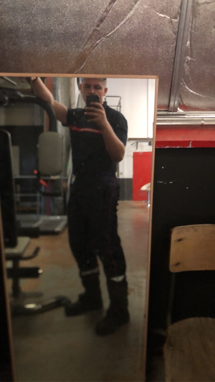 Profil de Misel, 23 ans, baise suisse à Wangs