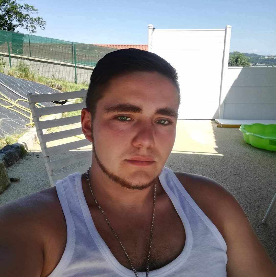 Profil de Dovan, 28 ans, baise suisse à Bivio