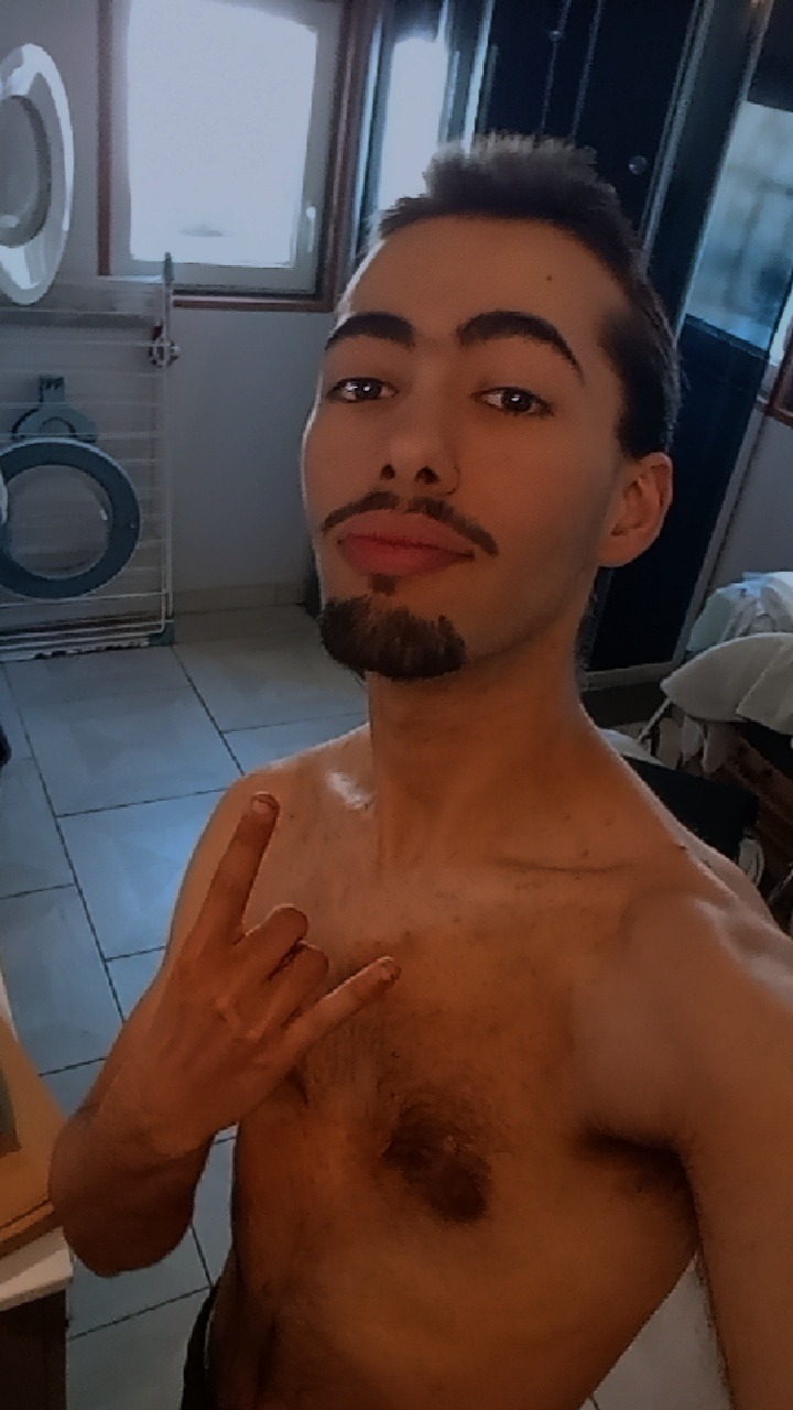 Profil de Alann, 22 ans, baise suisse à Uffikon