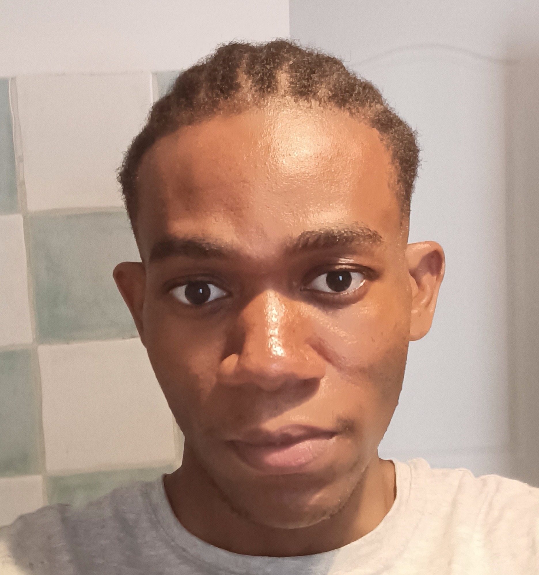 Profil de Jeanpierre, 22 ans, baise suisse à Bussigny