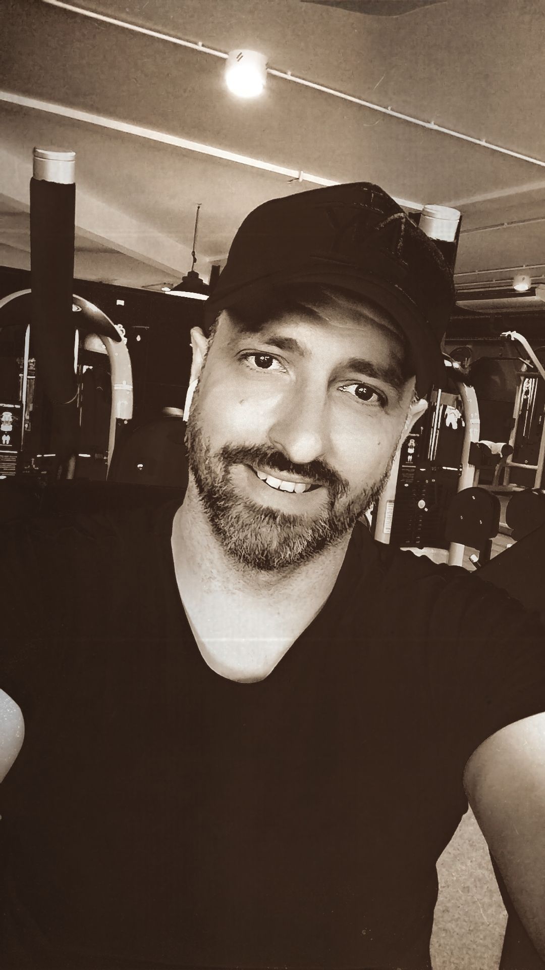 Profil de Michka, 39 ans, baise suisse à Hohtenn