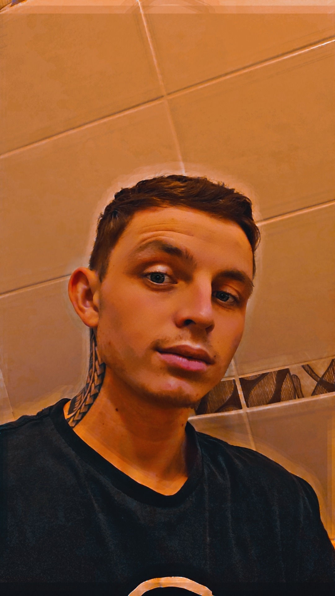 Profil de Fortuné, 23 ans, baise suisse à Malters