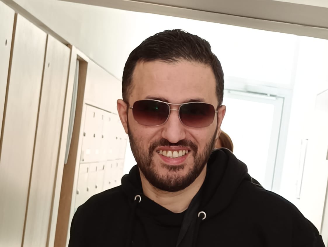 Profil de Alcide, 43 ans, baise suisse à Montagny-la-Ville