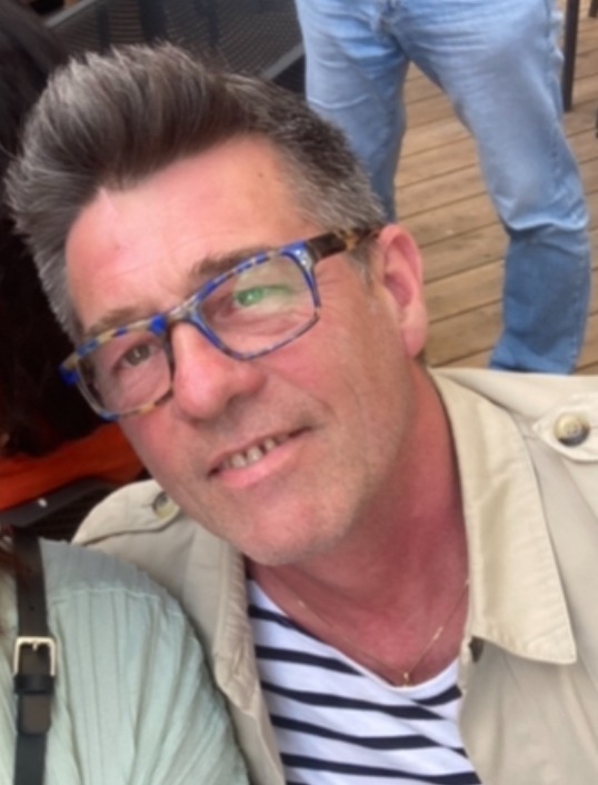 Profil de Nadhir, 54 ans, baise suisse à Brail