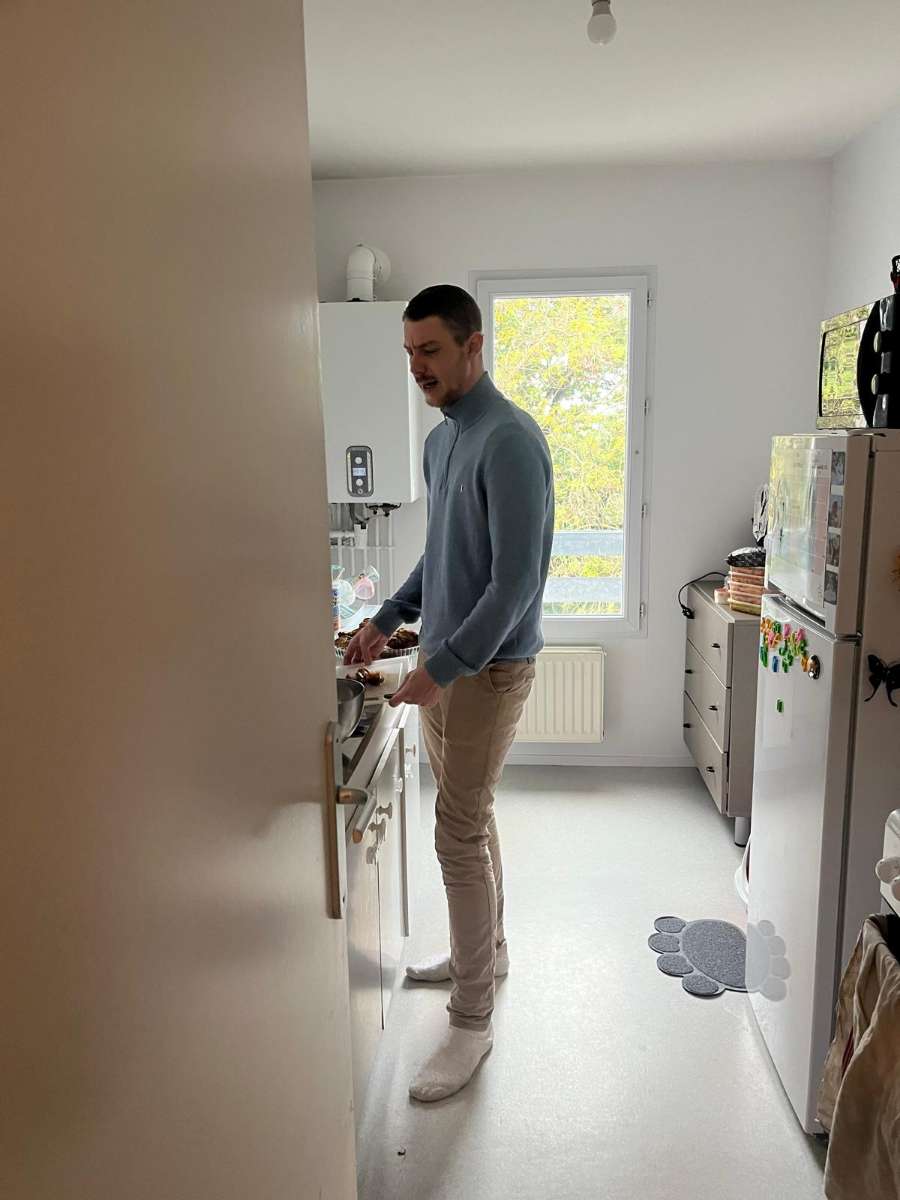 Profil de Sofyen, 31 ans, baise suisse à Brail