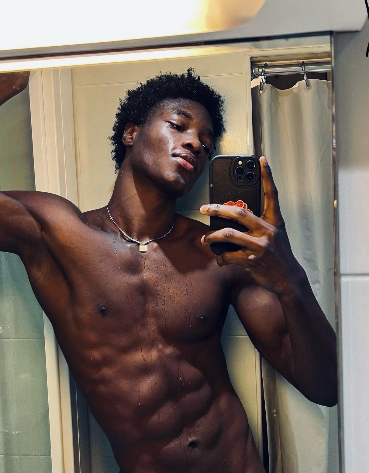 Profil de Dmitri, 29 ans, baise suisse à Orbe