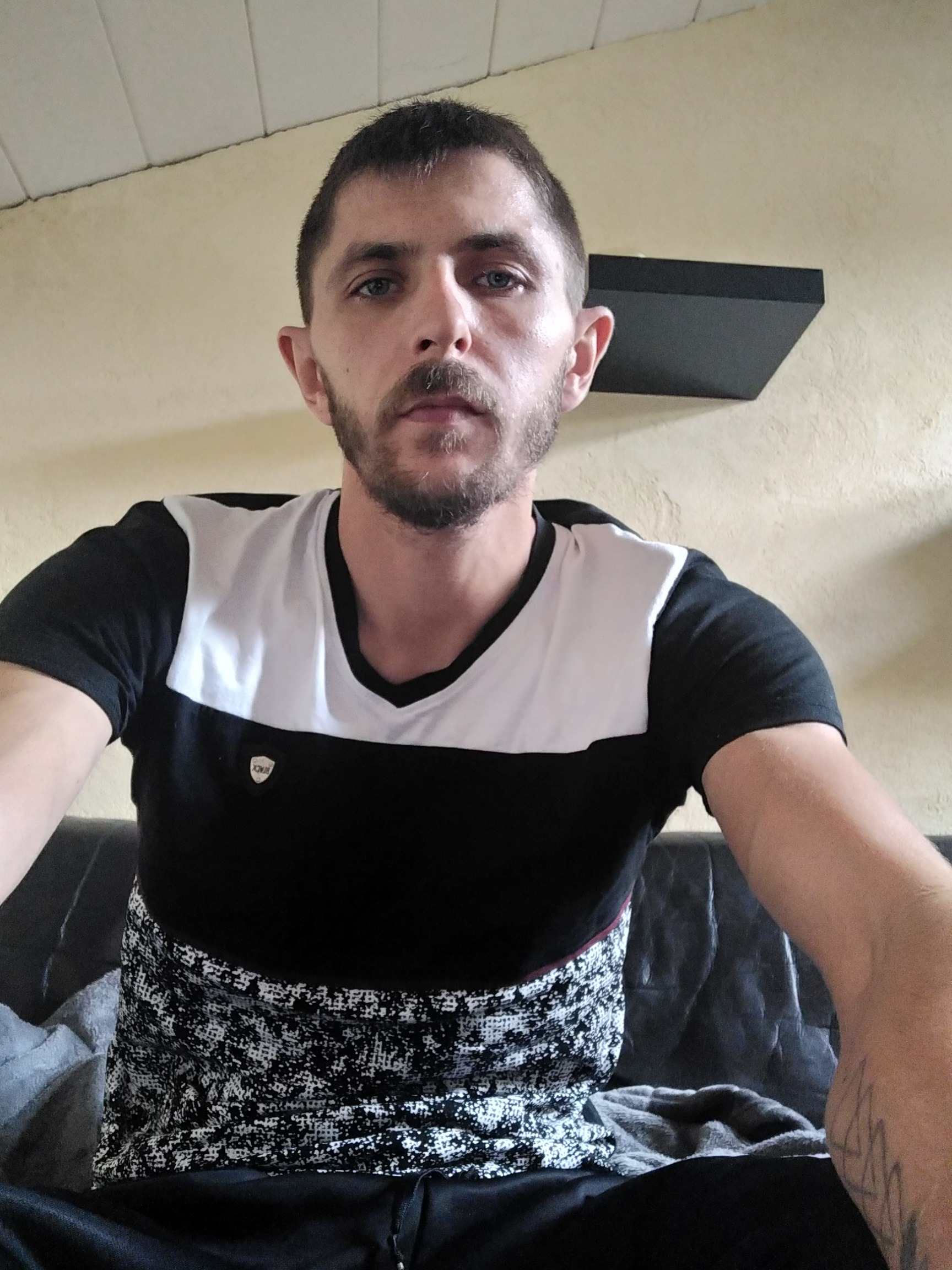 Profil de Ebu, 34 ans, baise suisse à Kottwil