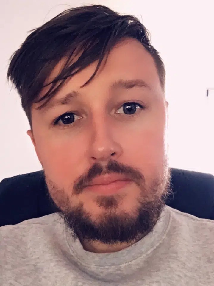 Profil de Loe, 31 ans, baise suisse à Epsach