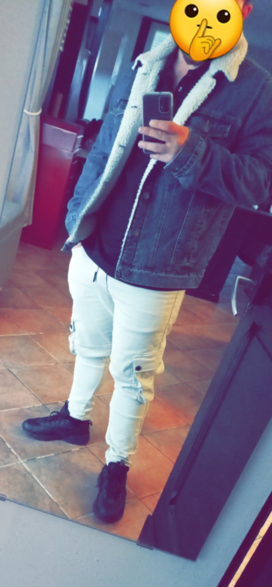 Profil de Nikita, 24 ans, baise suisse à Chessel