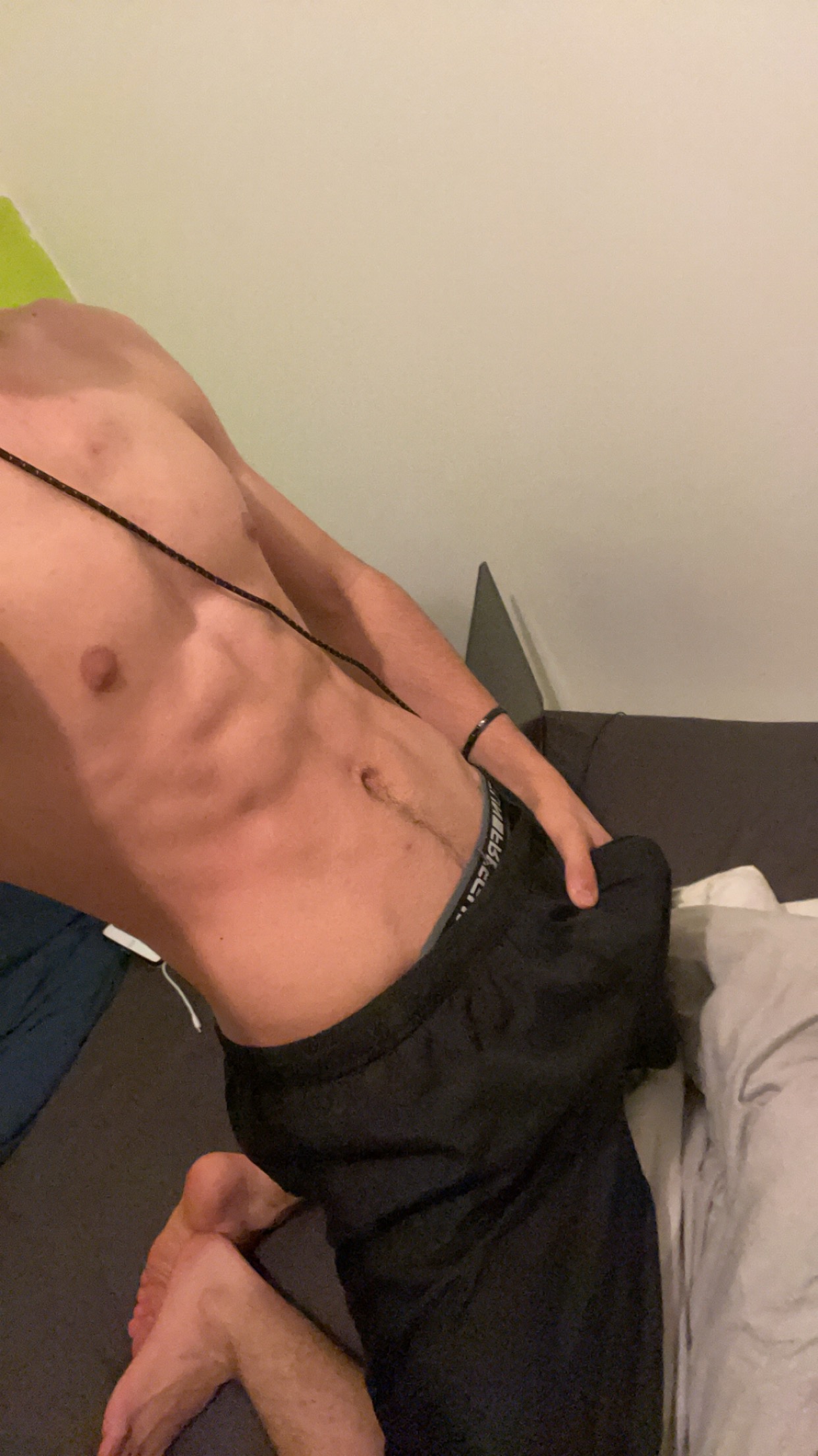 Profil de Matys, 20 ans, baise suisse à Bullet