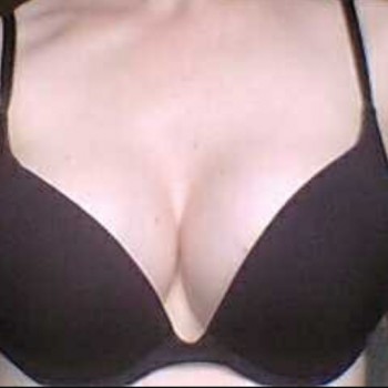 Profil de Fatima-zohra, 24 ans, baise suisse à Rieden SG