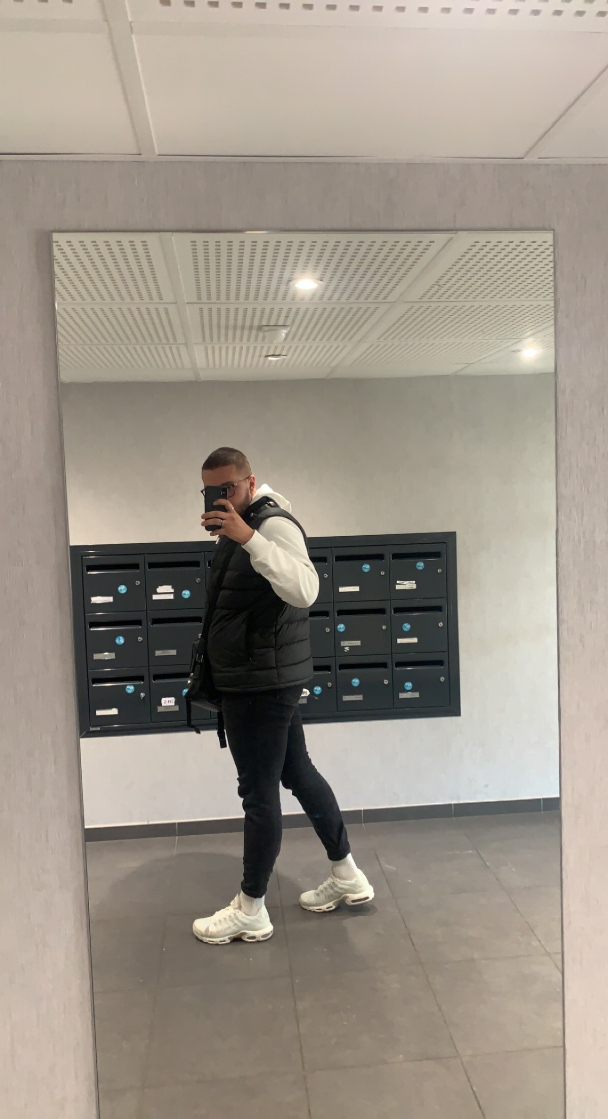 Profil de Giovany, 24 ans, baise suisse à Cortébert