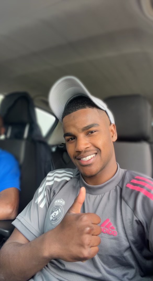 Profil de Najib, 21 ans, baise suisse à Effretikon