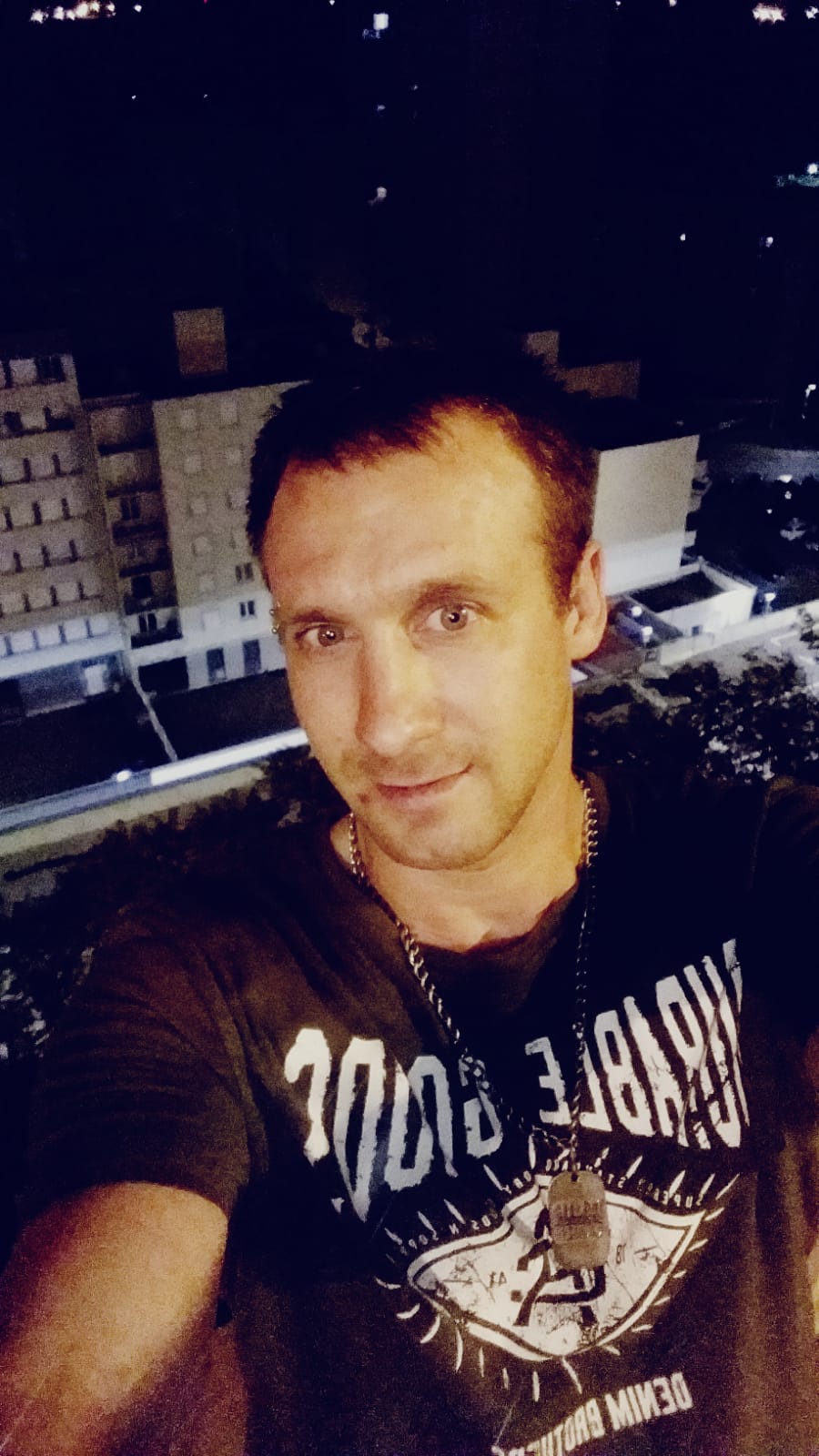 Profil de Tarek, 34 ans, baise suisse à Bruson