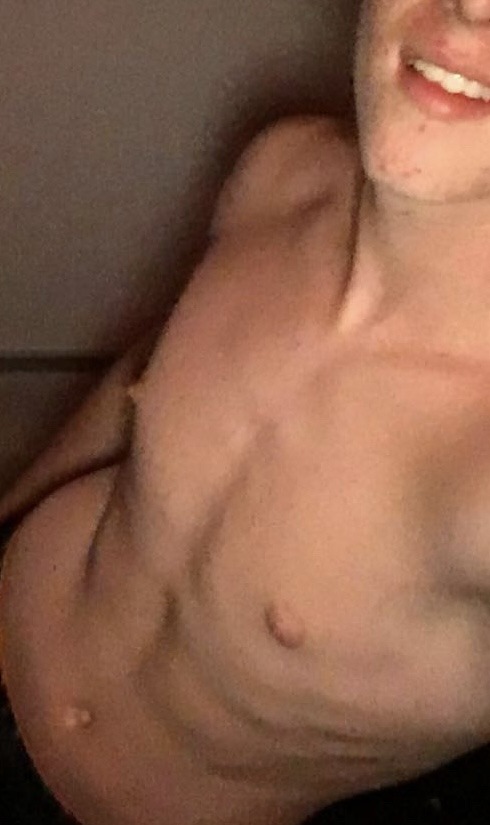 Profil de Kaled, 23 ans, baise suisse à Embd