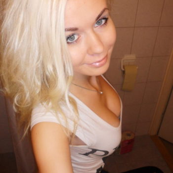 Profil de Kelina, 26 ans, baise suisse à Castiel