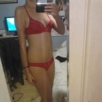 Profil de Nysrine, 33 ans, baise suisse à Says