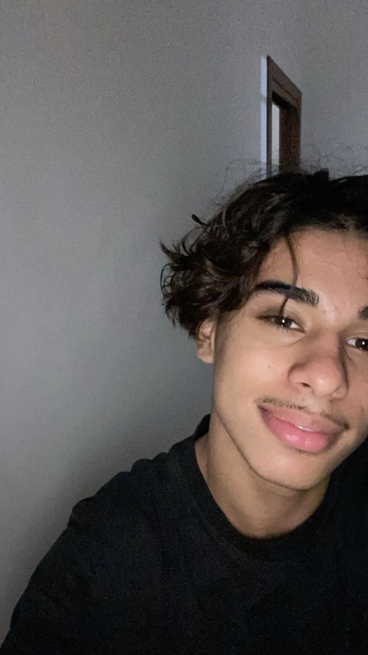Profil de Deniz, 19 ans, baise suisse à Chevilly