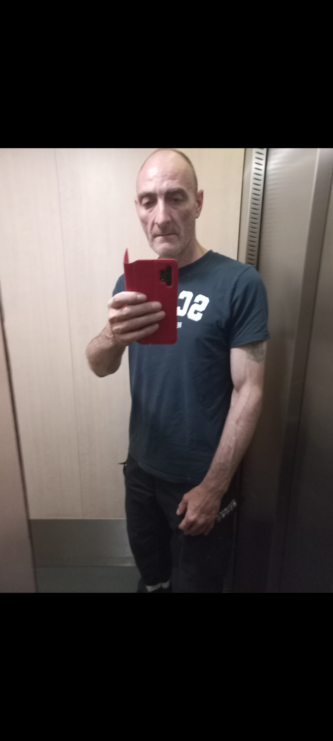Profil de Rex, 48 ans, baise suisse à Villars-Bramard
