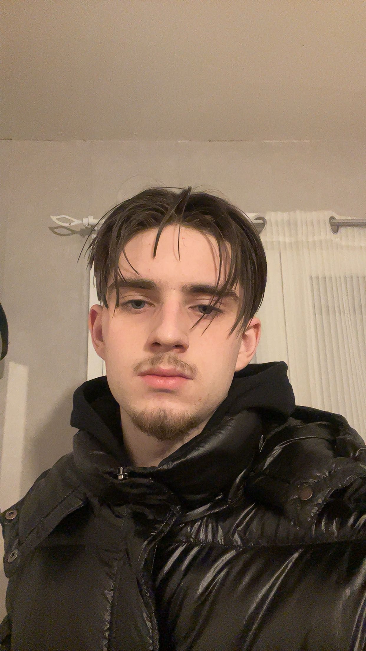 Profil de Kayden, 22 ans, baise suisse à Klosters