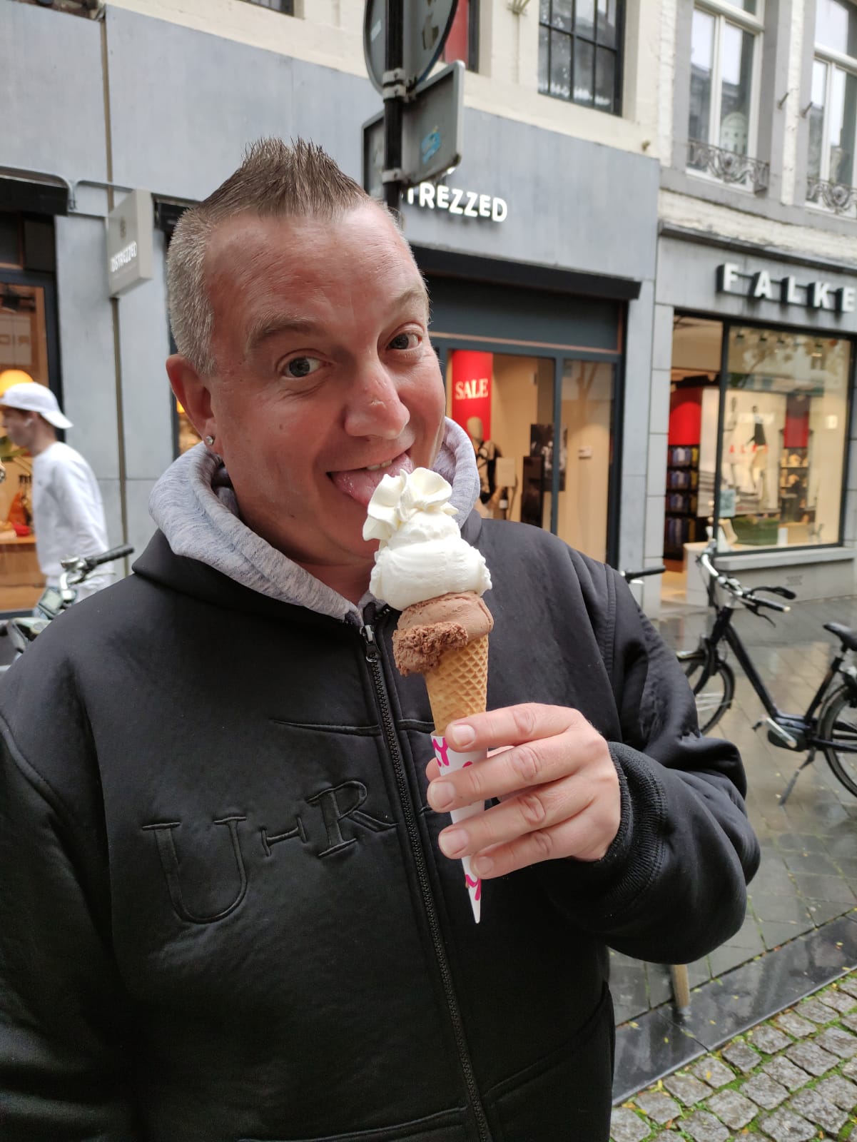 Profil de Lendon, 49 ans, baise suisse à Zignau
