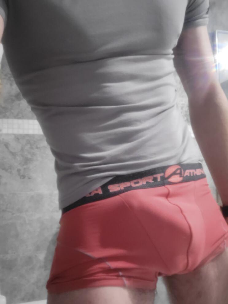 Profil de Sovann, 38 ans, baise suisse à Schlatt ZH