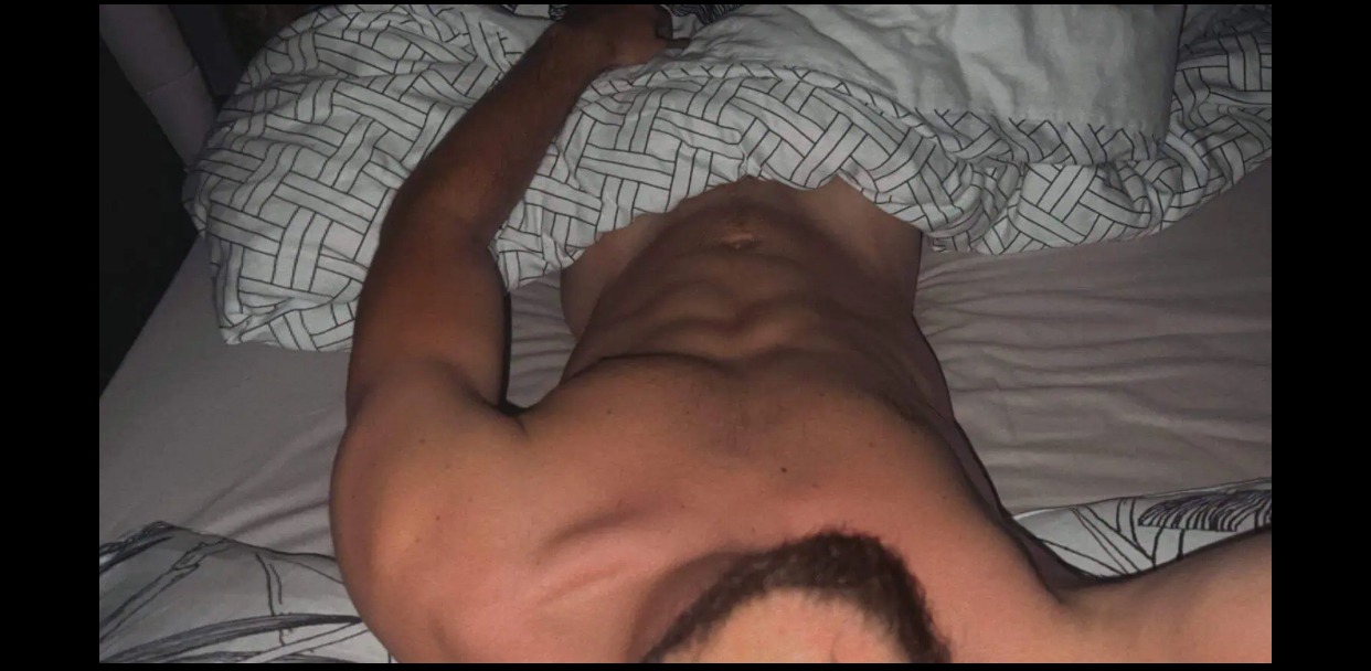 Profil de Ottman, 26 ans, baise suisse à Courlevon